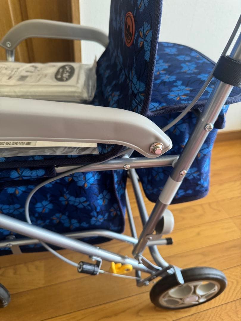 ユーメイトHGT なでしこ紺 須恵廣工業 ボックスタイプ シルバーカー カート
