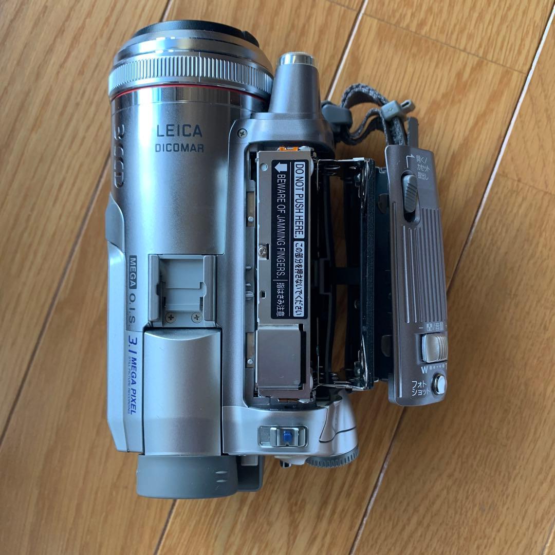 ビデオカメラ　Panasonic NV-GS250