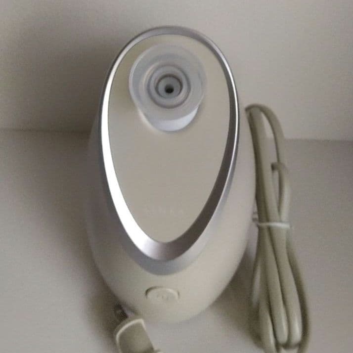 新品　AIVIVID LINKA イオンフェイススチーマー 美顔器 アロマ機能付