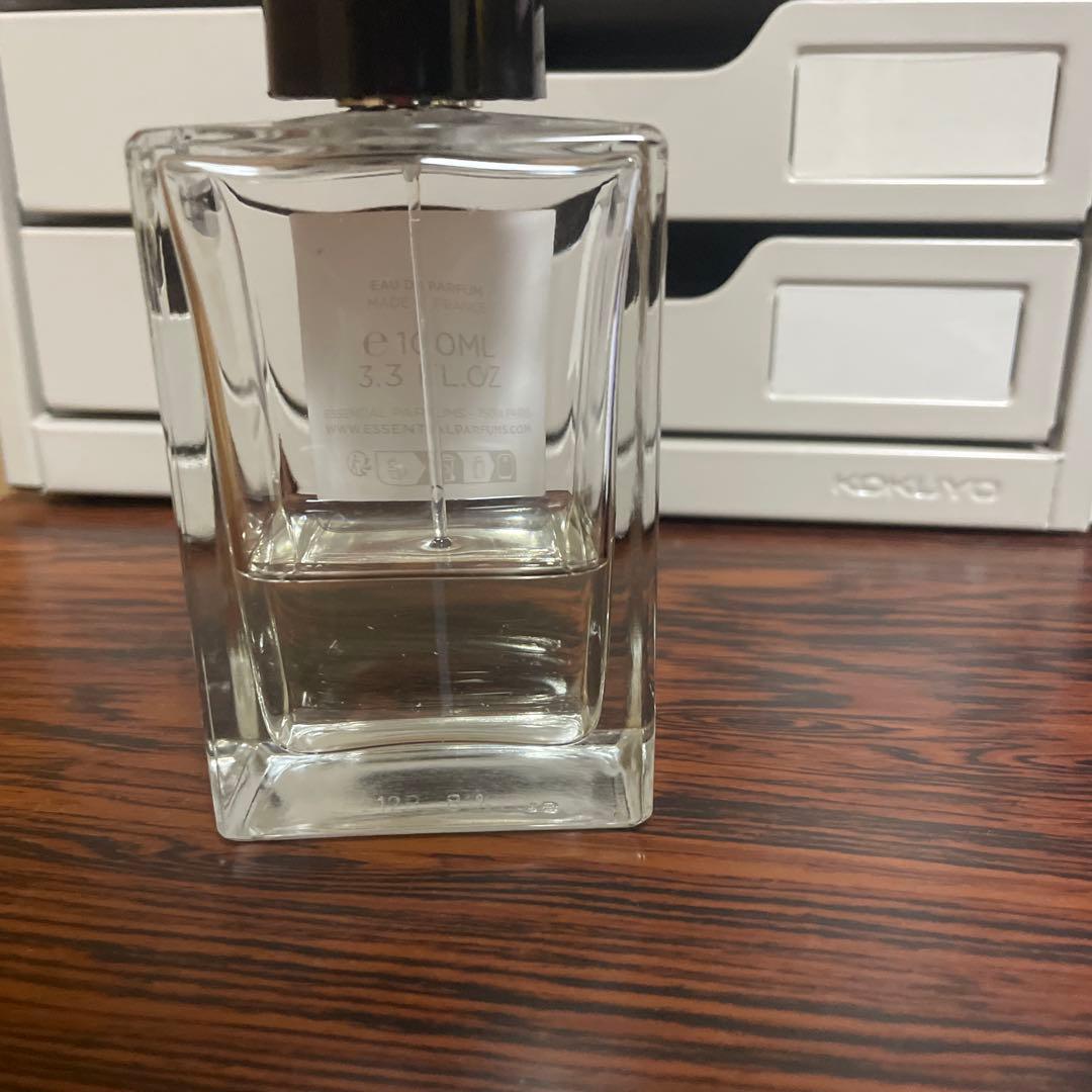 香水(ユニセックス) ESSENTIAL PARFUMS THE MUSC 100ml
