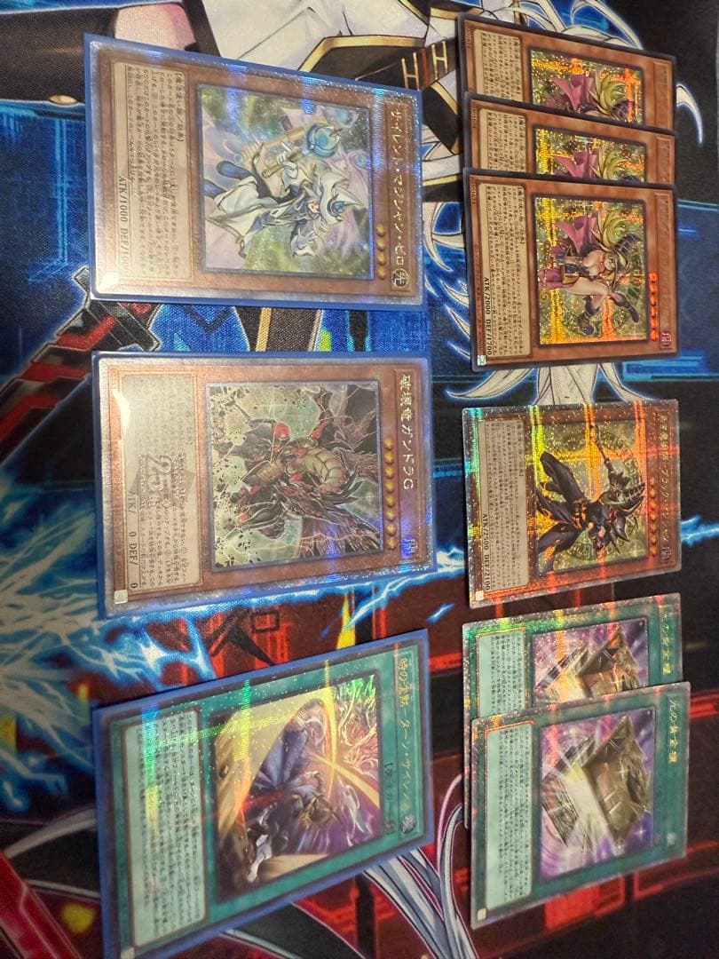 遊戯王　光の黄金櫃　25th セット　ブラックマジシャン　デッキパーツ