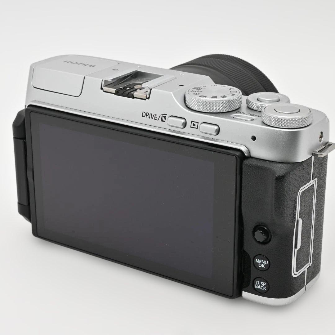 【ほぼ新品】 富士フイルム X-A7レンズキット シルバー FUJIFILM