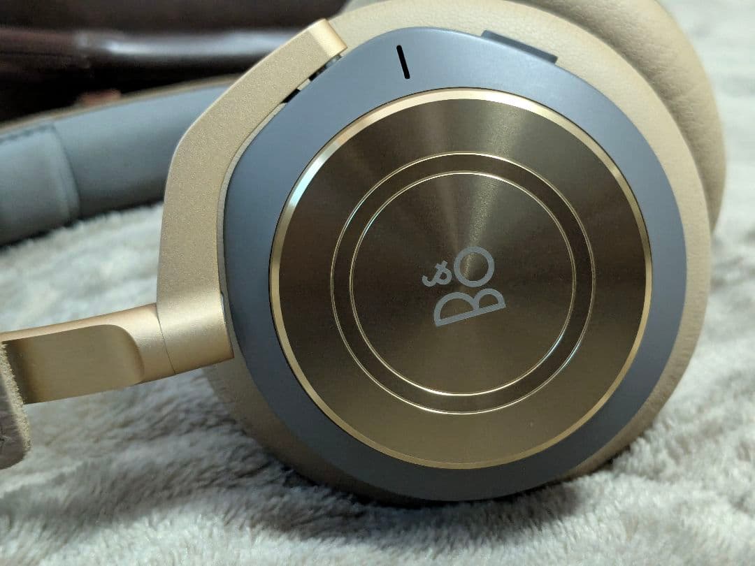 【美品】B&O Beoplay H9 第3世代 (Argilla Bright)