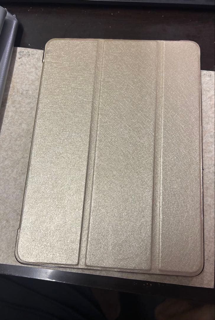 Apple iPad Air 2 64GB Wi-Fi+Cellularモデル