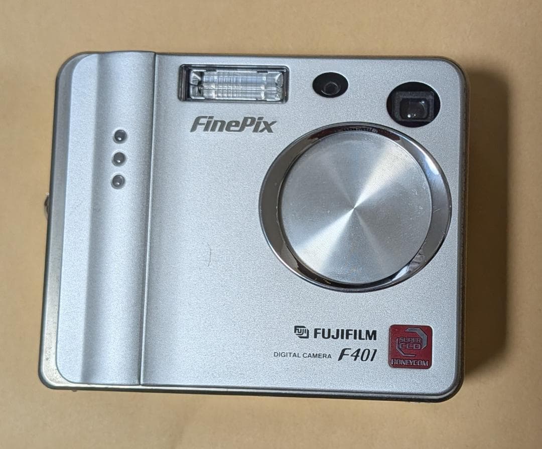 デジタルカメラ Fujifilm FinePix F401 + I-O DATA USB-SMR
