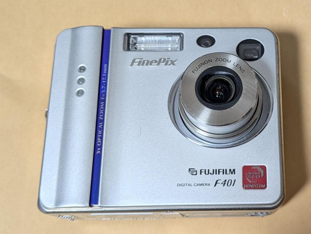 デジタルカメラ Fujifilm FinePix F401 + I-O DATA USB-SMR