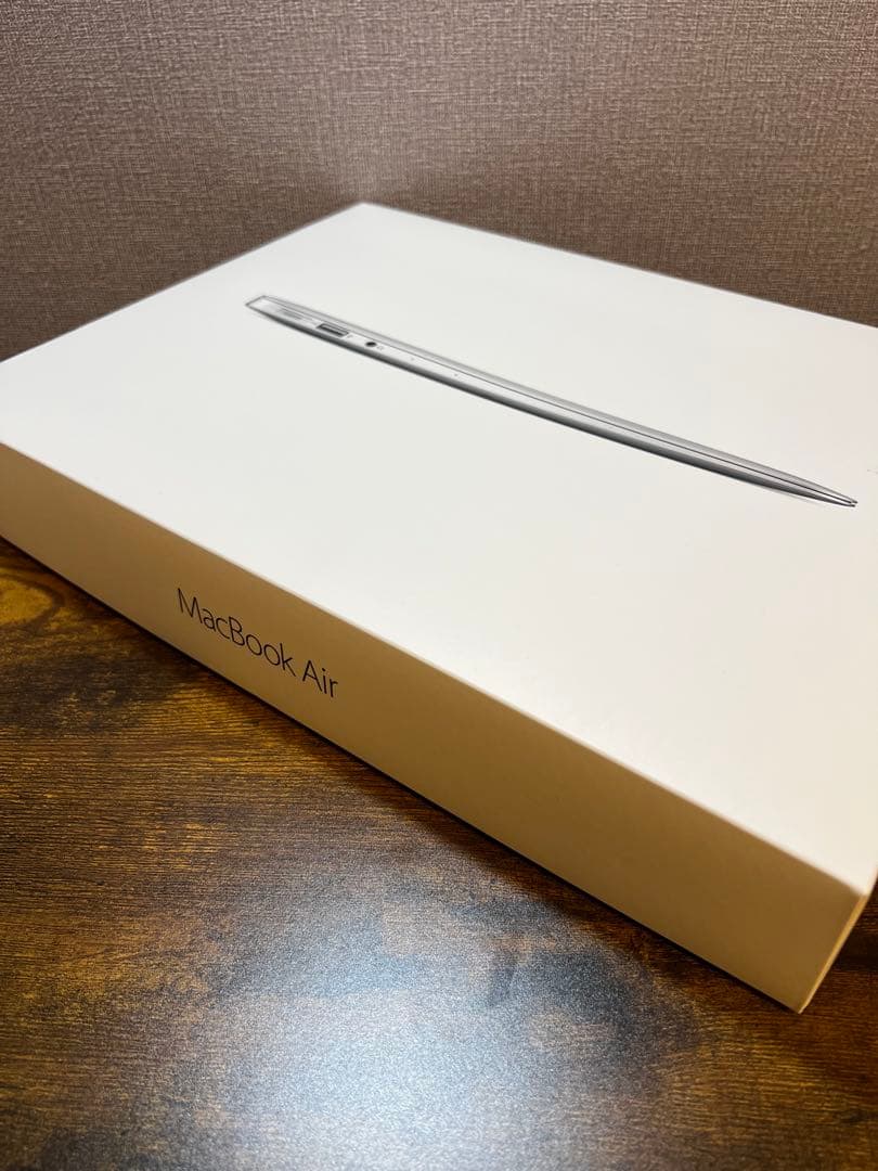 MacBook Air 13インチ 2016 本体 （OS設定から必要）