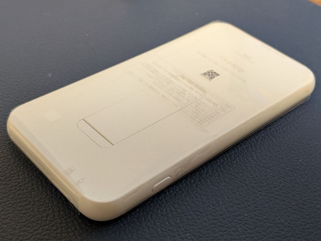 Galaxy 5G Mobile Wi-Fi SCR01 ホワイト au