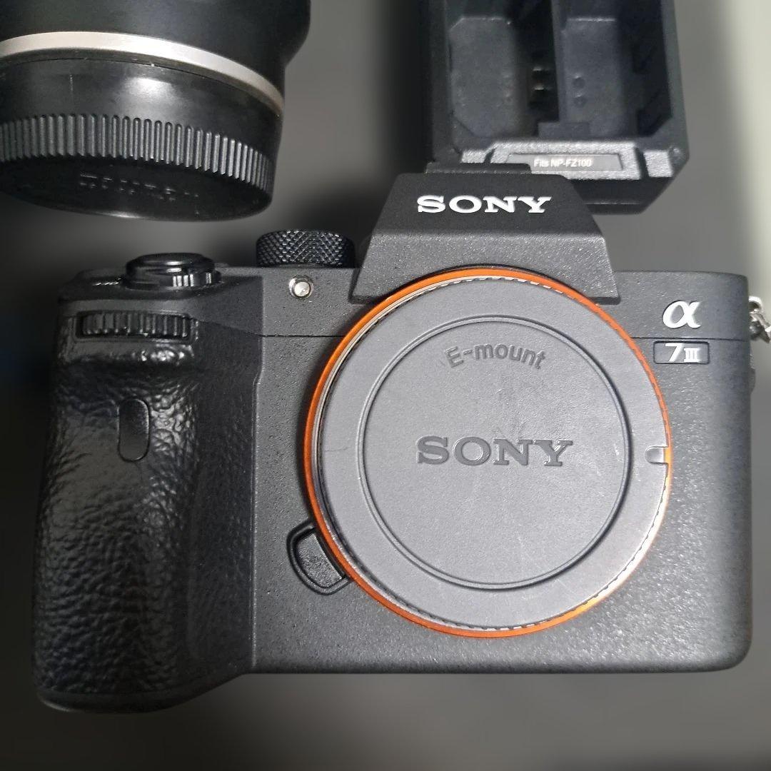 SONY α7 III ミラーレス一眼 + TAMRONレンズ2本　説明確認必須