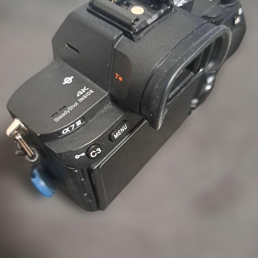 SONY α7 III ミラーレス一眼 + TAMRONレンズ2本　説明確認必須