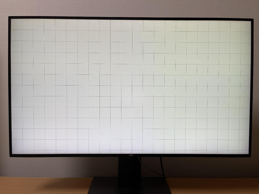 Dell U3219Q 31.5インチ4Kディスプレイ