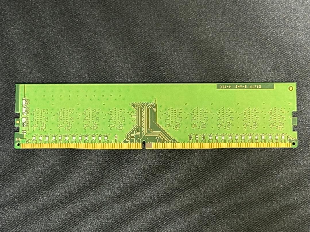 メモリー SanMax Technologies 8GB 1Px8 PC4-2400R
