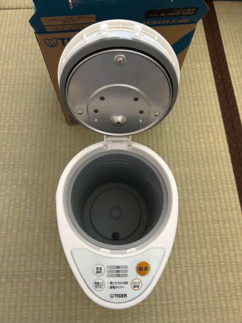 【新品・未使用品】タイガー マイコン電気 ポット　3L PDR-G301-W
