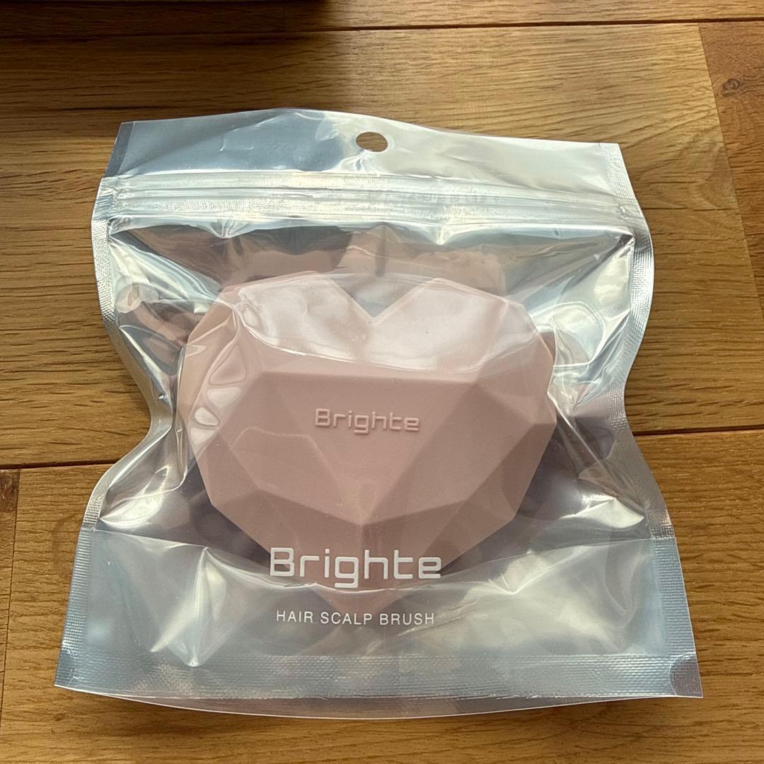 Brighte エレキリフト　リフトマスク & ヘアスカルプブラシセット　ピンク