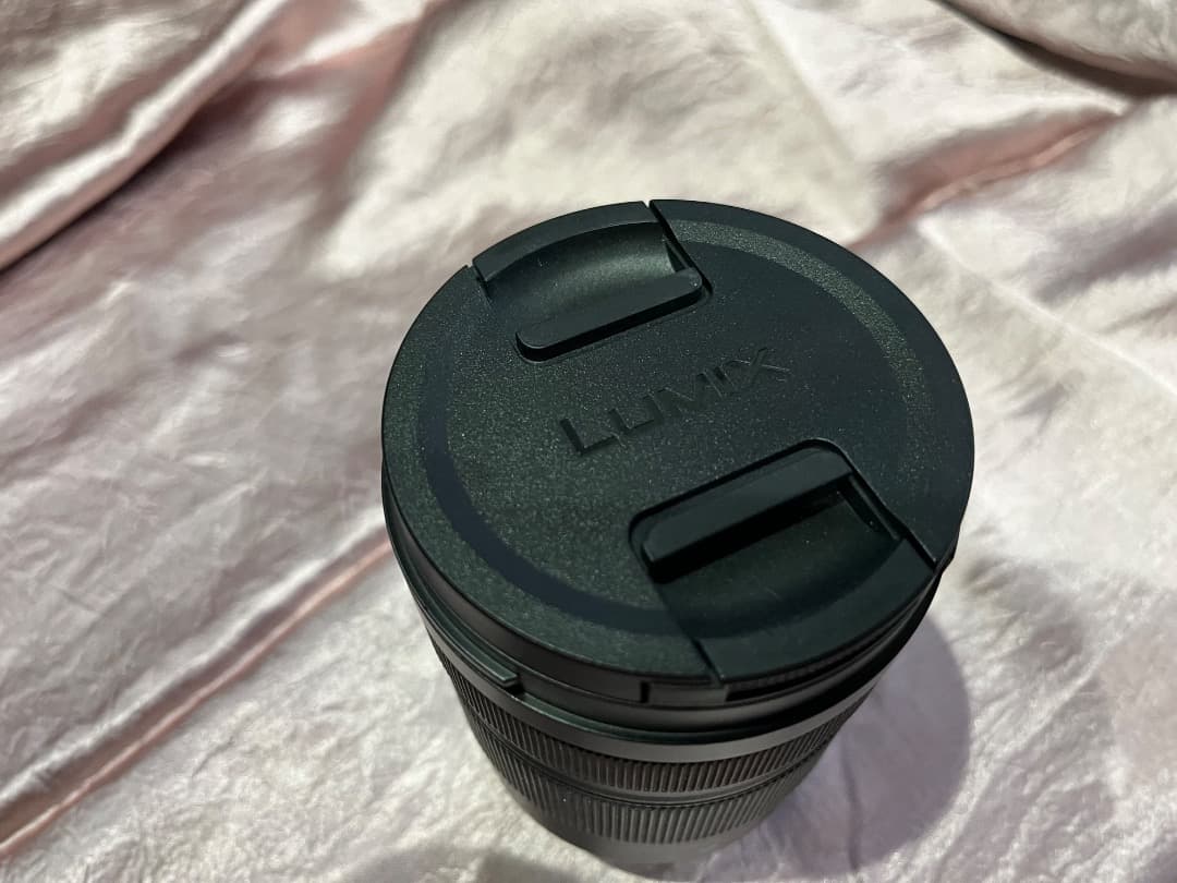 Lumix 24-105mm F4.0 ズームレンズ