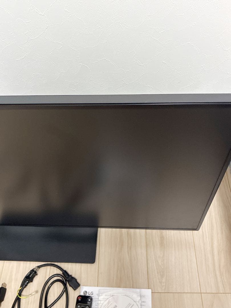 美品！LG モニター 43UN700-B 42.5インチ4K