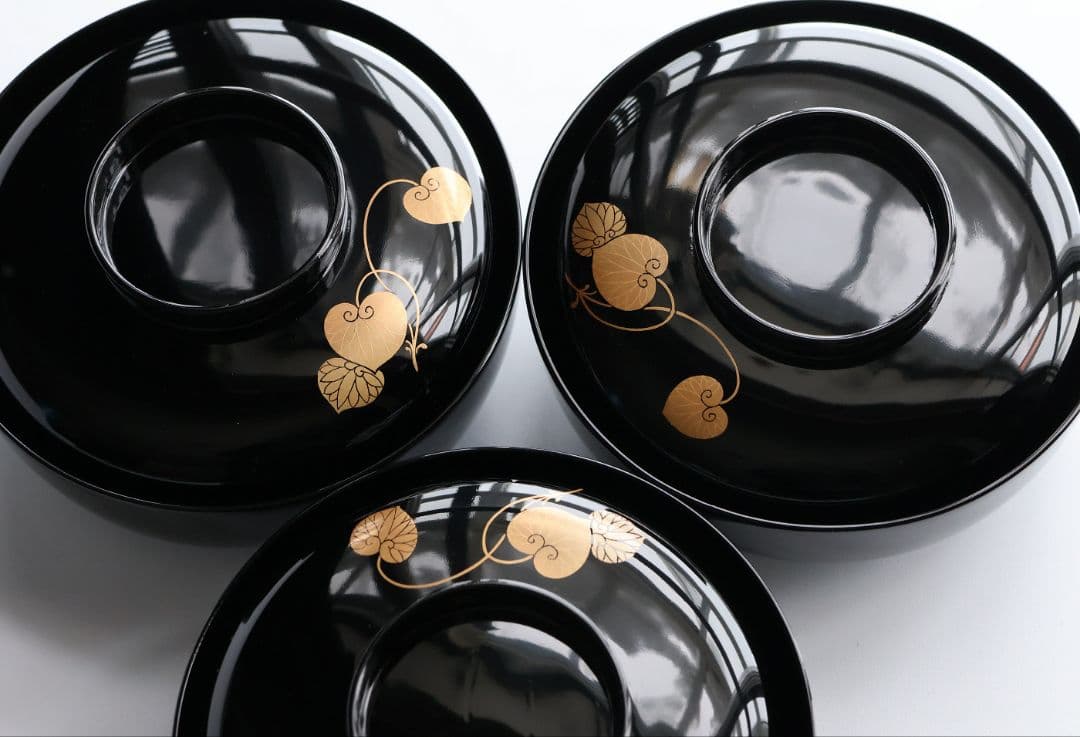 【MB190】天然木漆塗 紫陽花と葵 金蒔絵 螺鈿入 黒塗 煮物椀 五客 昭和期