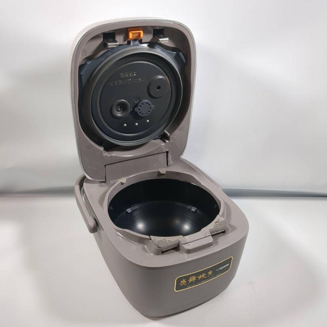 美品 Zojirushi NW-PT10 象印 圧力IH 炊飯器 5.5合