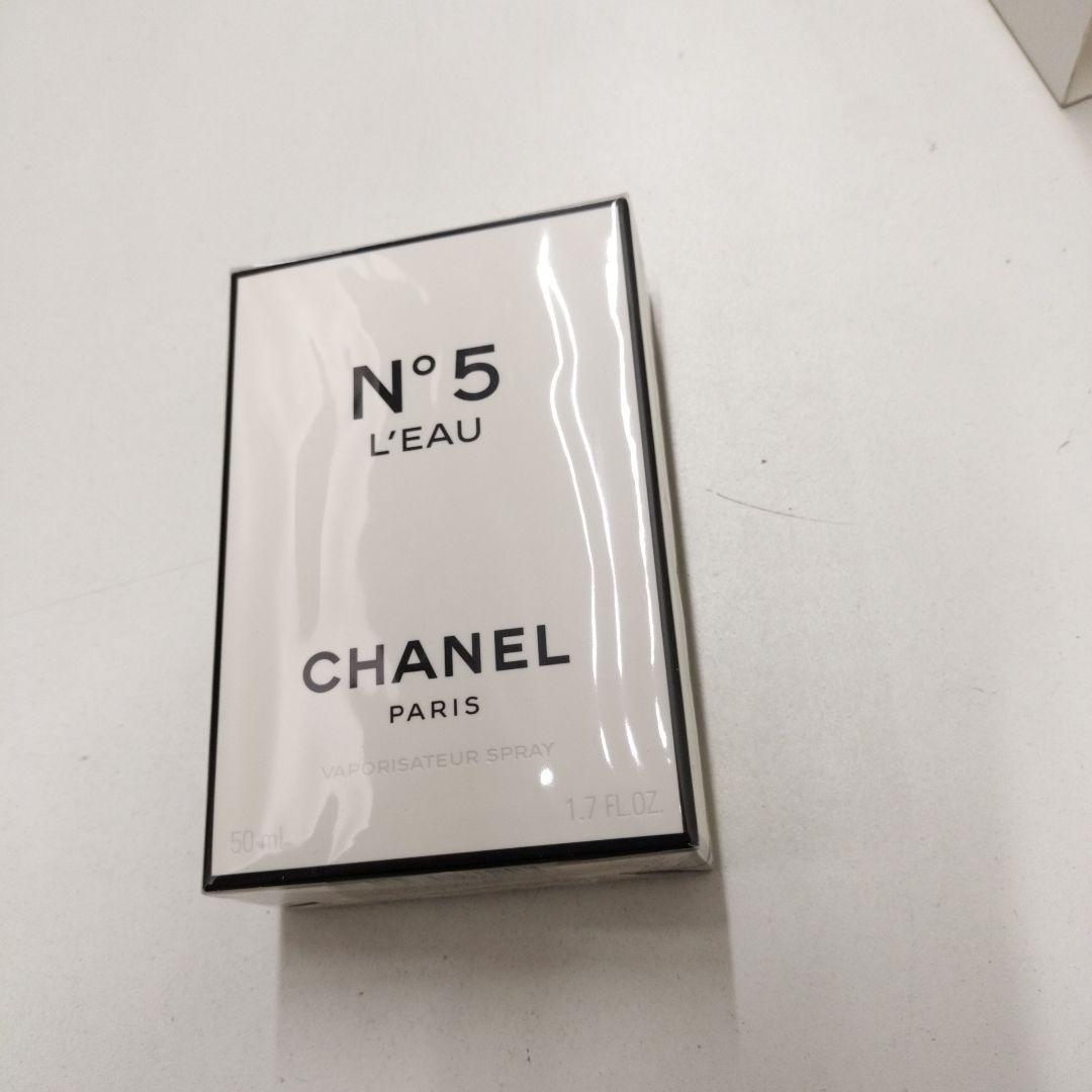 シャネル No.5 ロー オードトワレ 50ml