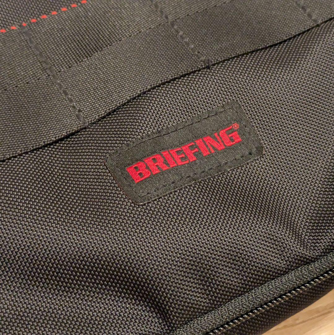 【極美品】BRIEFING BOX POUCH AIR (BLACK)