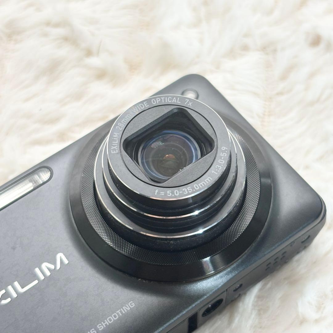 美品・動作良好✨ CASIO EXILIM EX-ZR10 ブラック