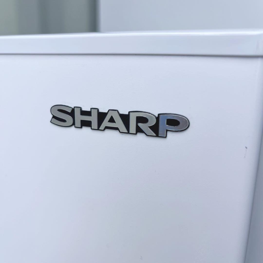 取付無料！高性能SHARPマットホワイトおしゃれインテリア冷蔵庫！152L