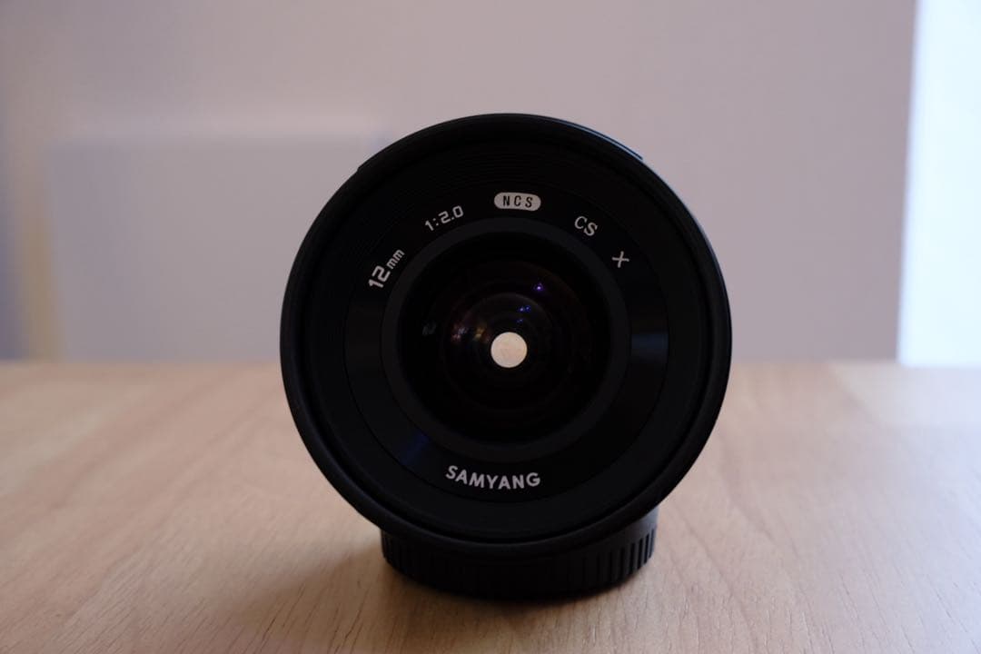 samyang 12mm f2 Xマウント