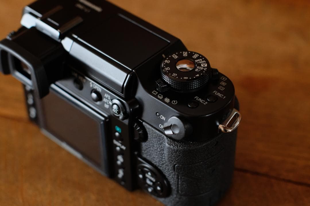Panasonic LUMIX DMC-L1 動作確認済み