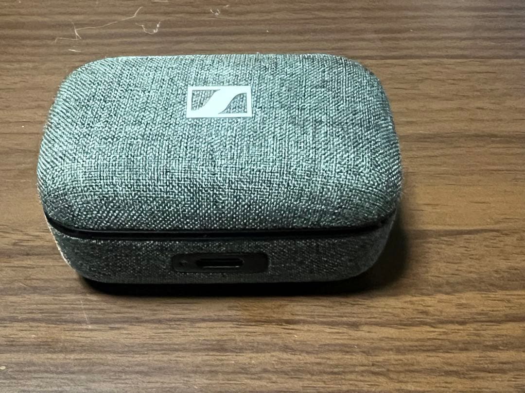 中古・動作品 ゼンハイザー MOMENTUM True Wireless 3