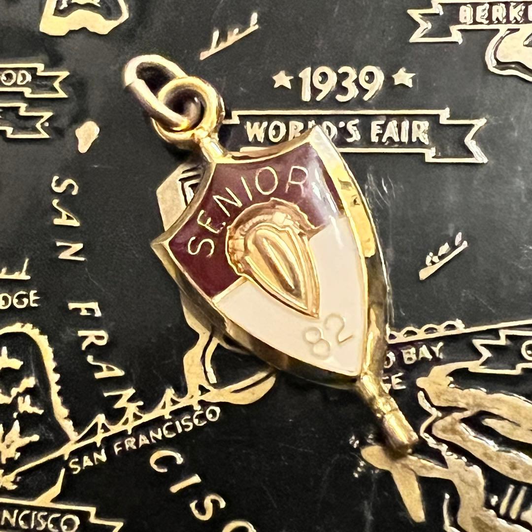 1982カレッジリング大学ネックレストップ社章ピンズ40sバッジ金ゴールド