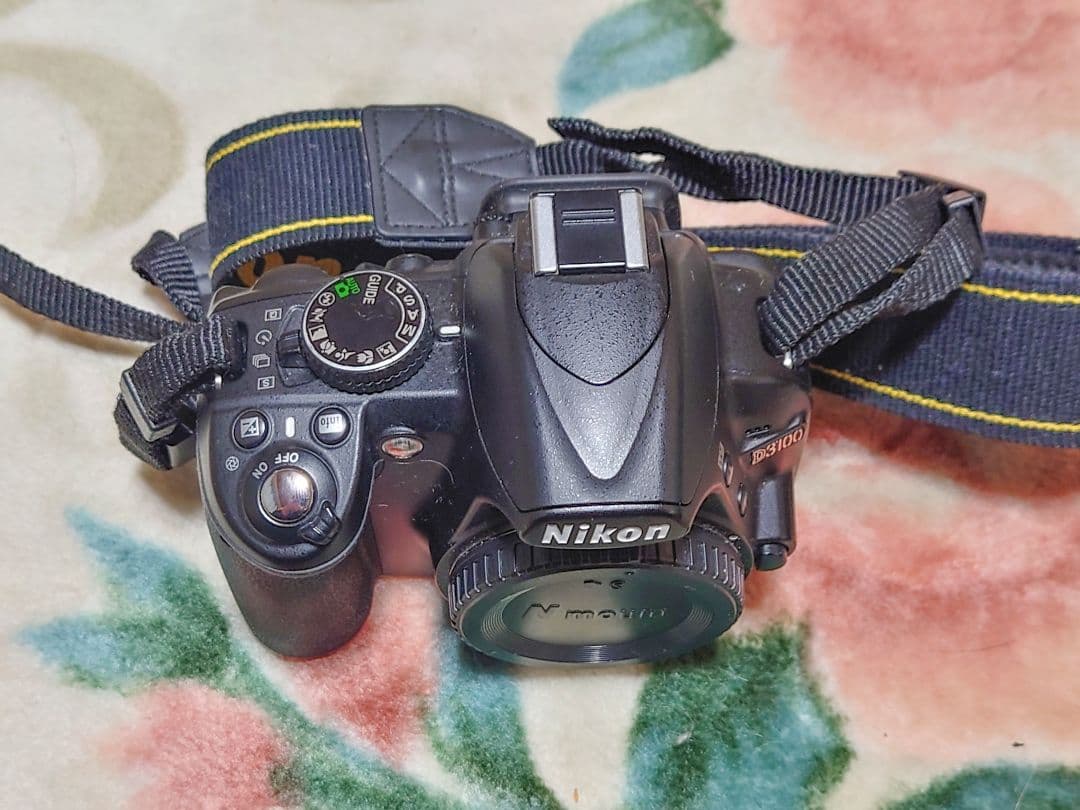 Nikon D3100 ボディ ブラック