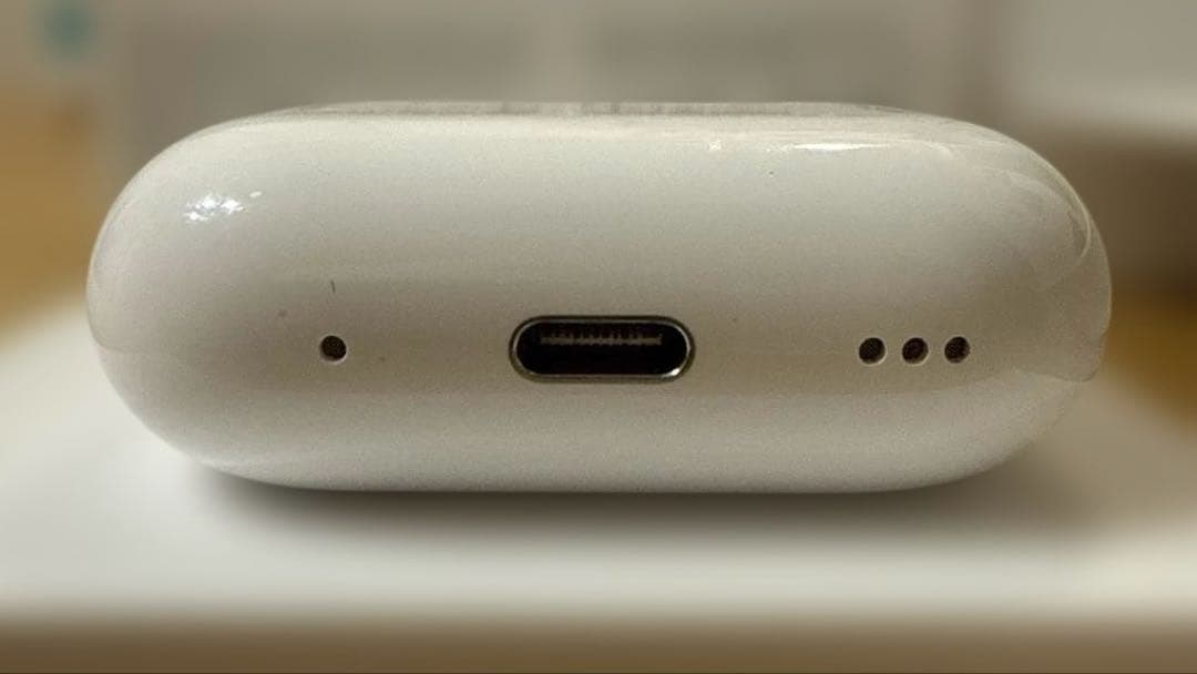 C*A様 【純正品】Airpods pro 第2世代 type-C