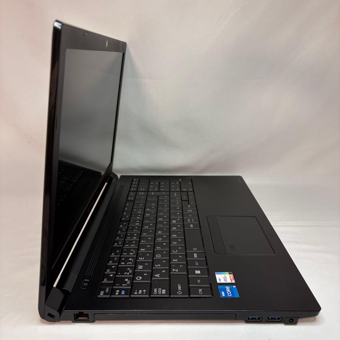 準美品 dynabook B55/HS 第11世代 i5 16GB 256GB