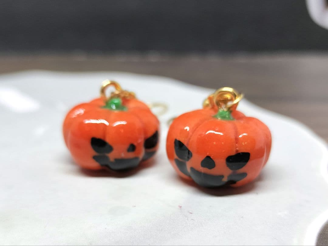 ハロウィン　パンプキンピアス