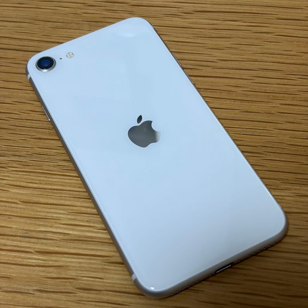 バッテリー新品　iPhoneSE第3世代64GB SIMフリー　美品