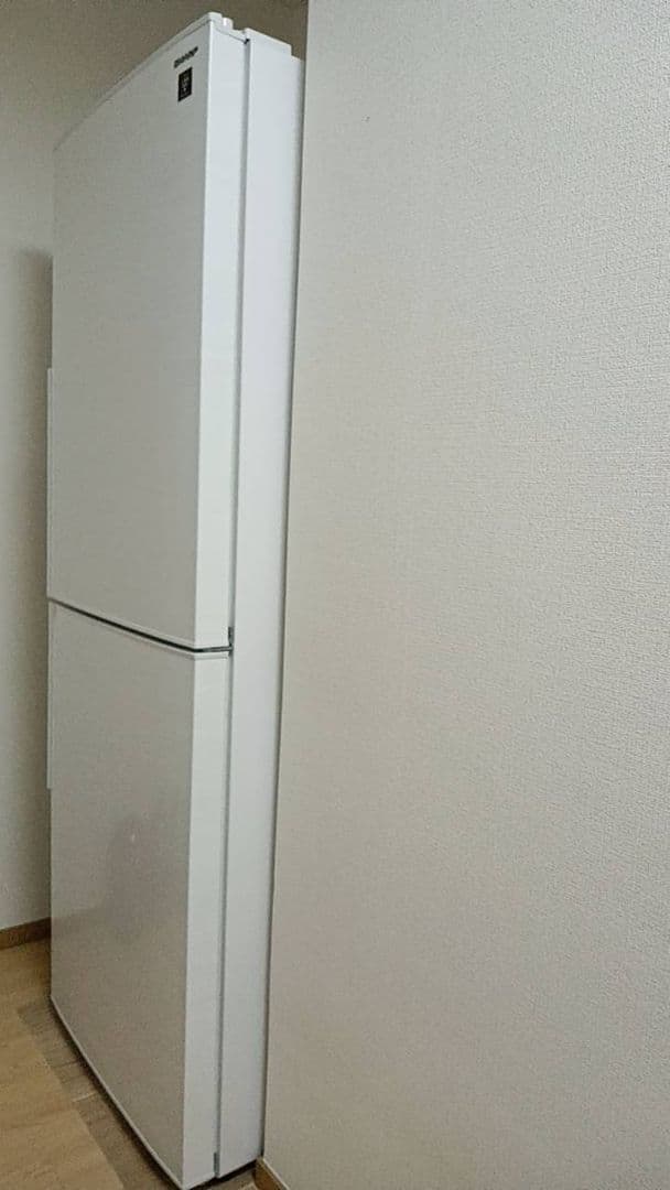 美品 高年式(2023年製) 二段式冷凍冷蔵庫