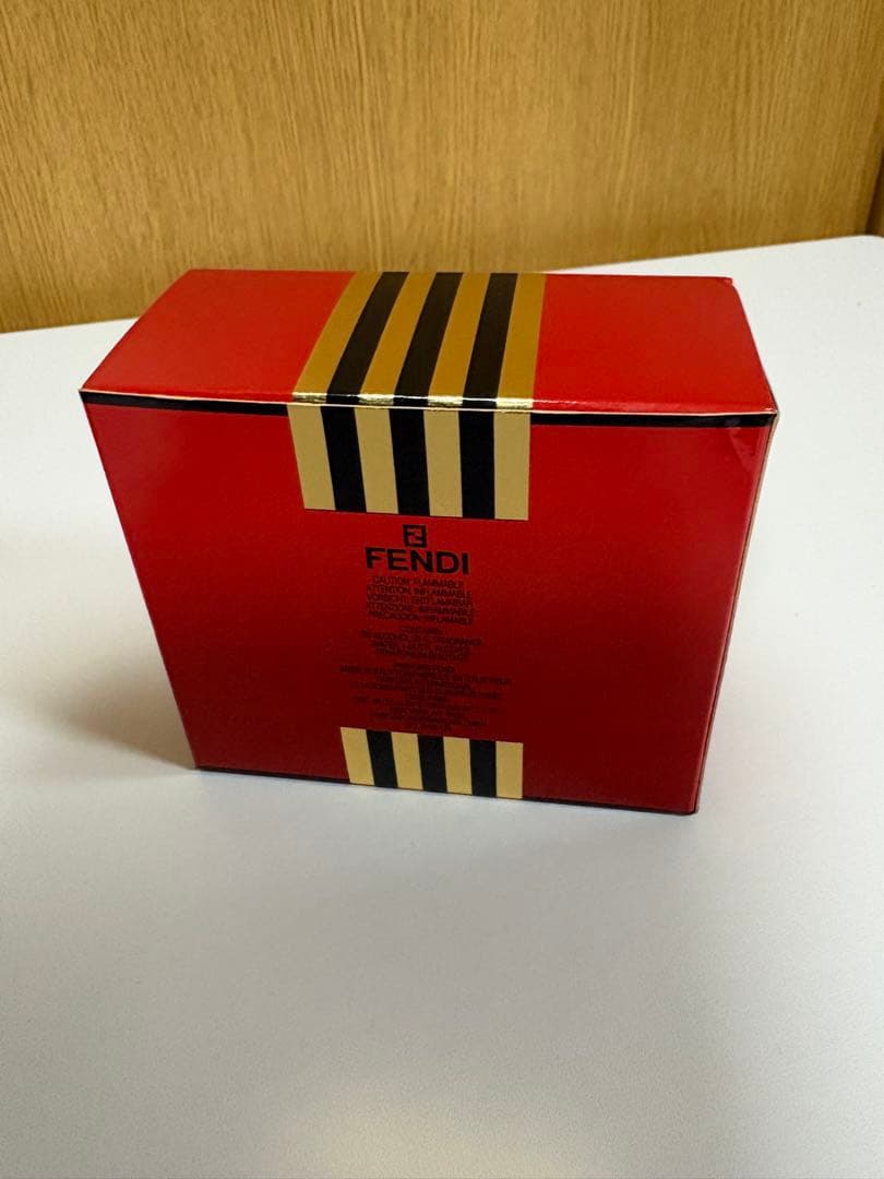 香水(女性用) FENDI ASJA Eau de Toilette 40ml