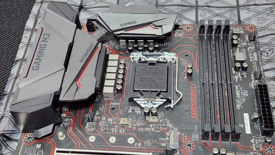 Geforce GTX1080 8G 他 (GPU・MB・CPU3点セット)