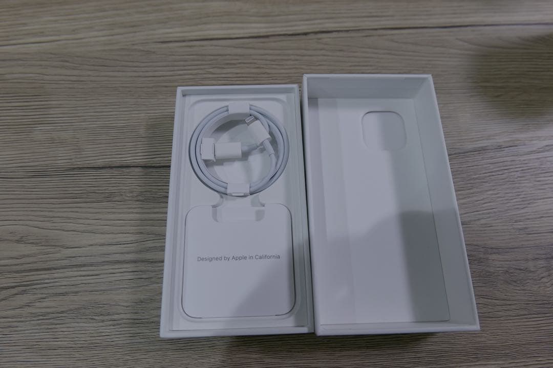 Apple iPhone 13mini 本体 ブルー