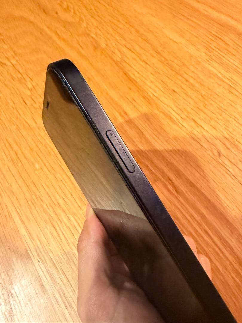 【美品】Apple iPhone12 |64GB |ブラック＋純正イヤホン付き