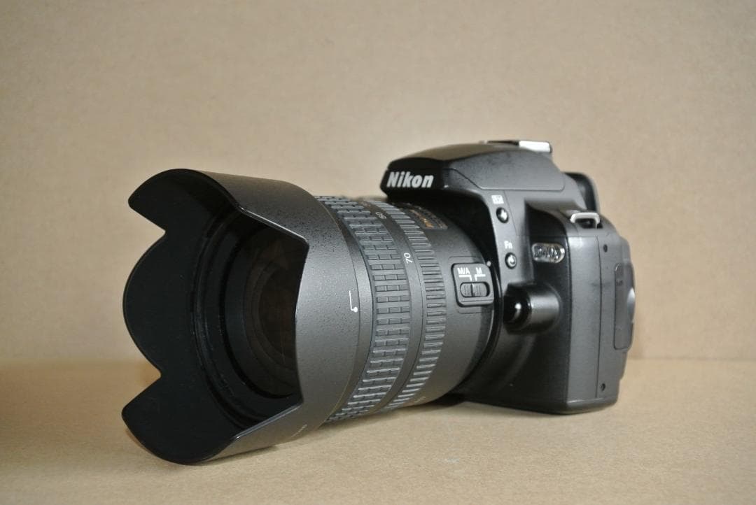 Nikon D40X★描写に定評のある18-70mmレンズセット★訳あり