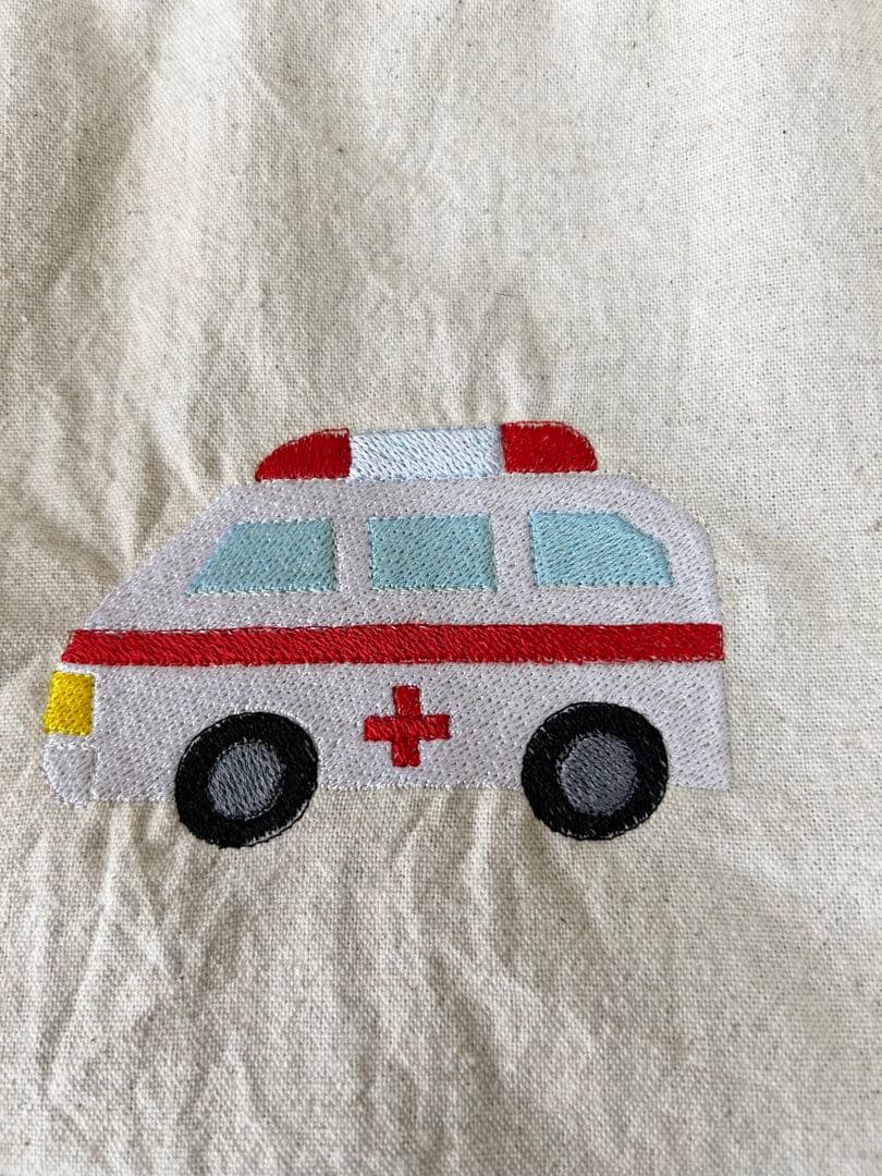 入園入学準備 車と消防車の刺繍バッグ4点セット