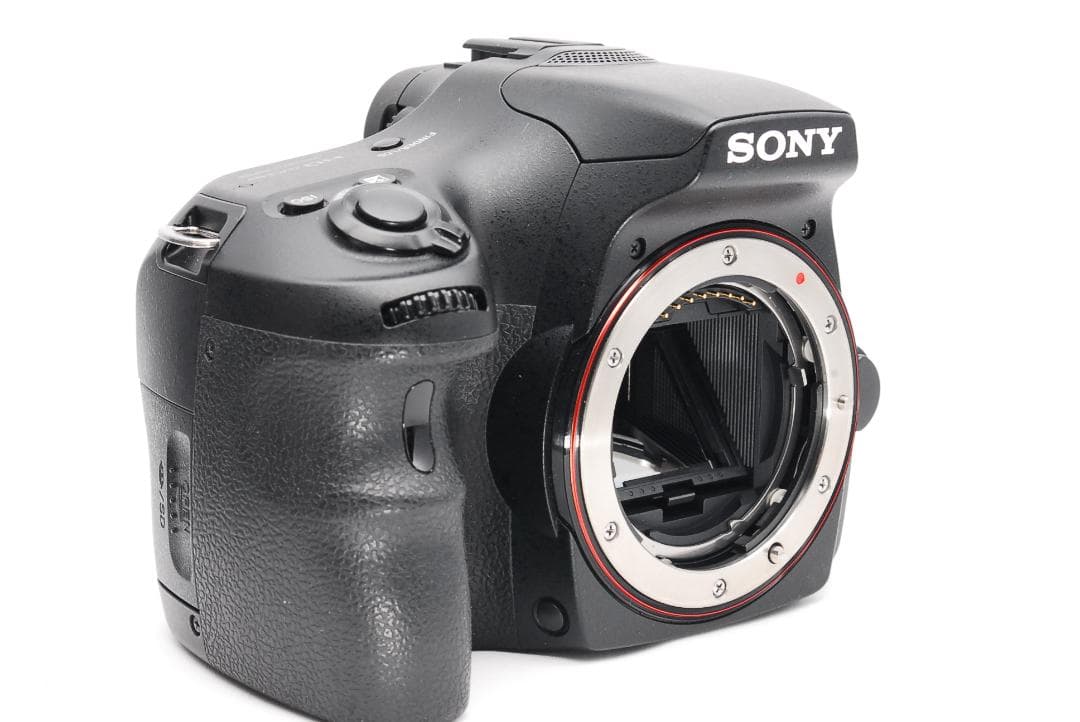 撮影枚数新品級♥ SONY ソニー α65 ♥スマホ転送♥ダブルレンズ