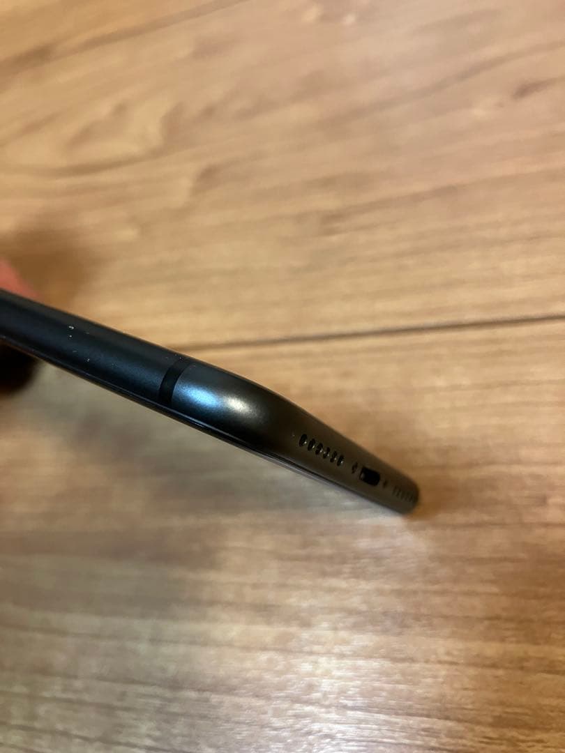 Apple iPhone 8 スペースグレイ Lightningケーブル付き