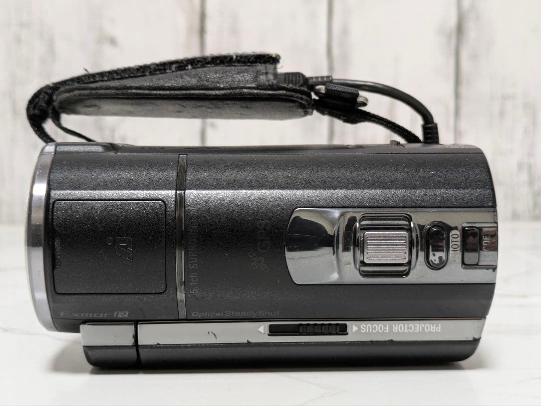 SONY　HDR-PJ590V