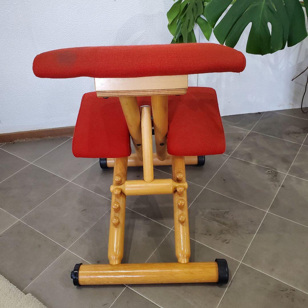 STOKKE ヴァリエール マルチバランスチェア レッド ストッケ