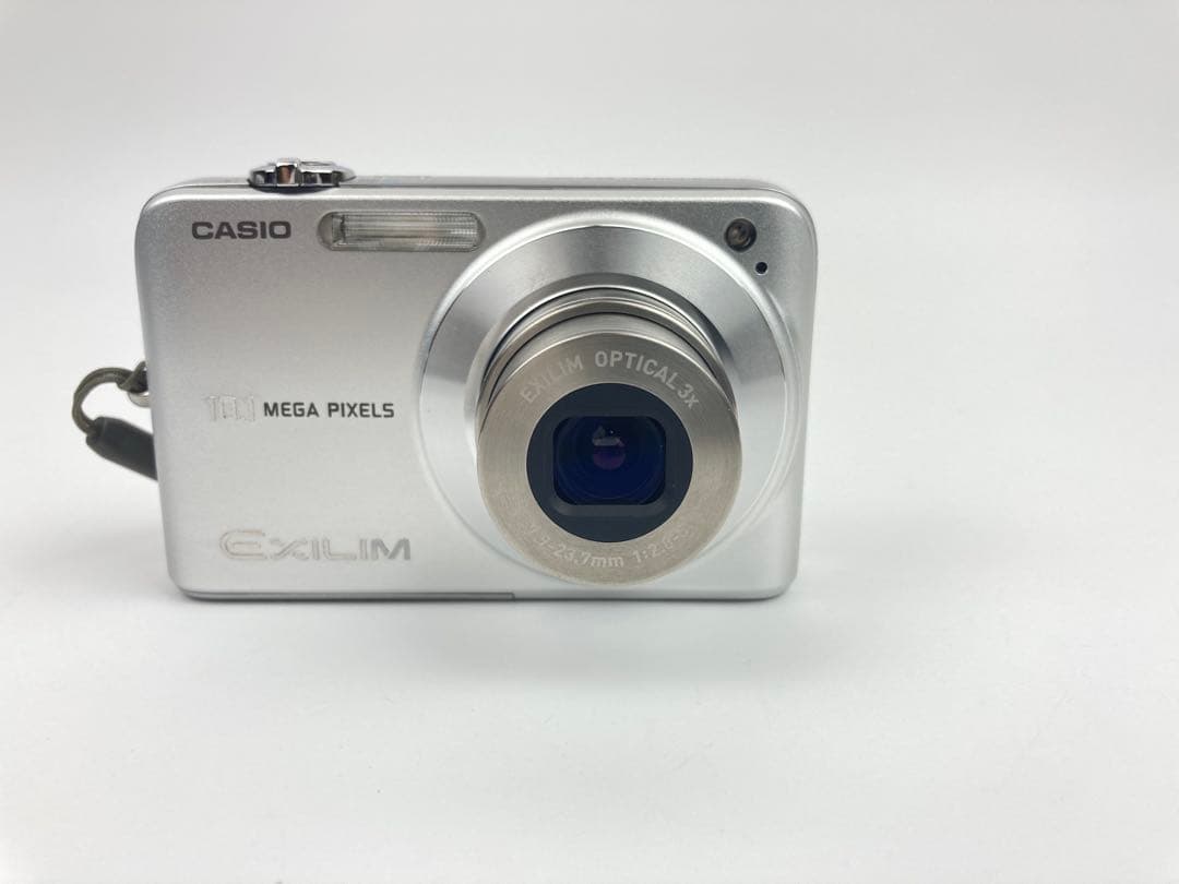 【極上美品】CASIO EXILIM EX-Z1050SR シルバー コンデジ
