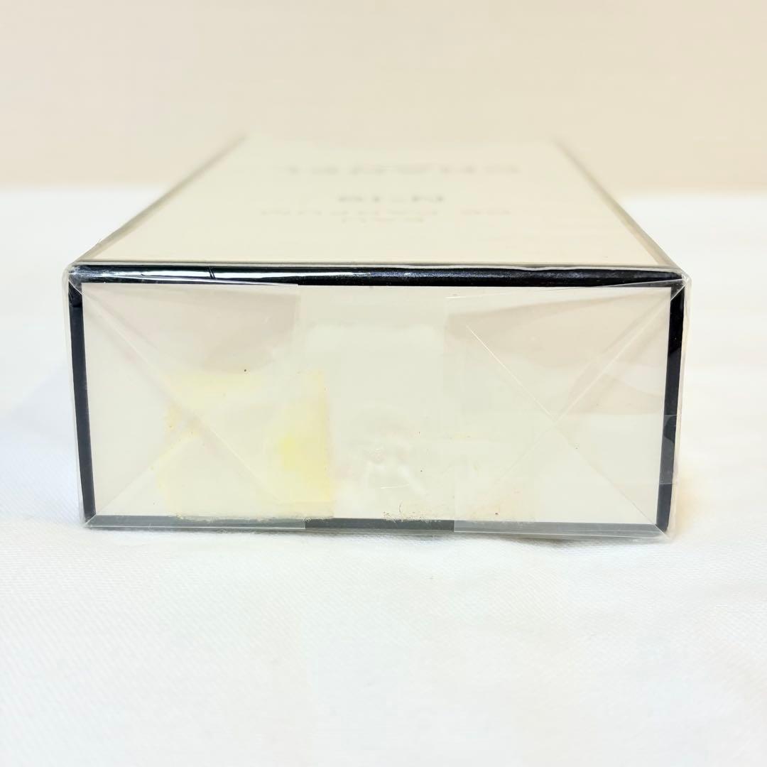 新品未開封　CHANEL シャネル　N°19 オードパルファム　香水　50ml