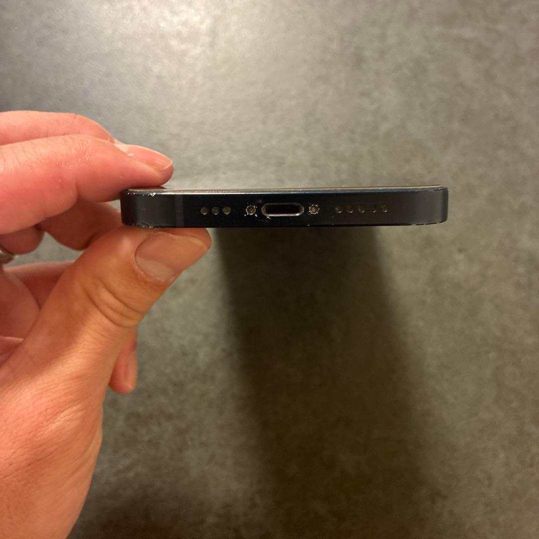 iPhone12 64GB SIMフリー ※背面右下にヒビ・バッテリー79%