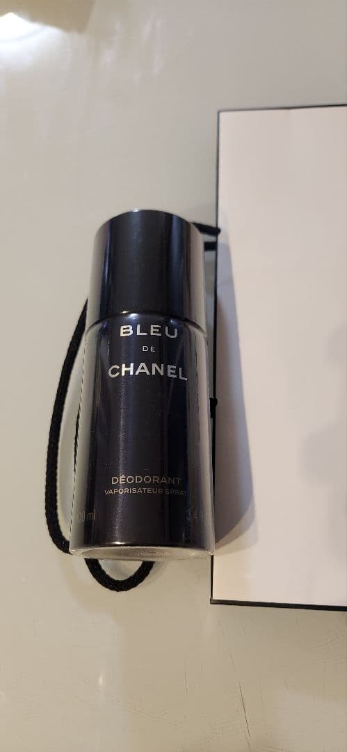 BLEU DE CHANEL デオドラントスプレー
